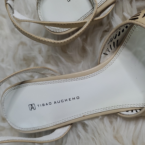 New Tibao Aucheho cut out sandals - Picture 6 of 9